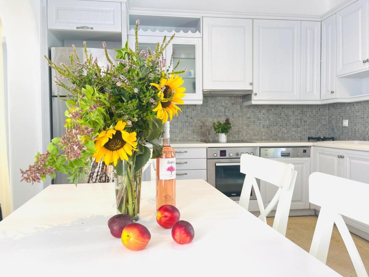 Aphrodite Sunshine Suite Mykonos Town Buitenkant foto